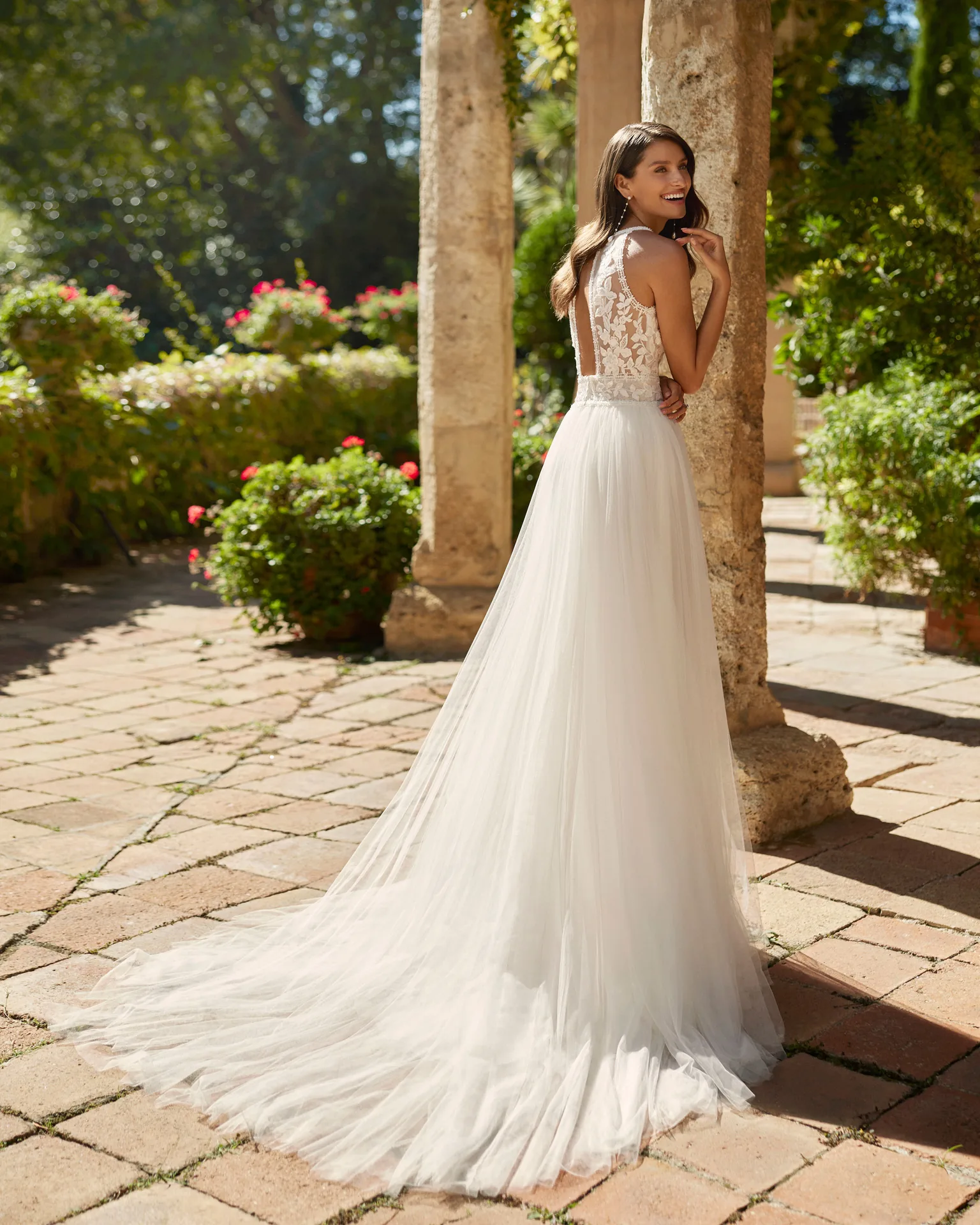Robe de mariée Dean, Adriana Alier, silhouette fluide