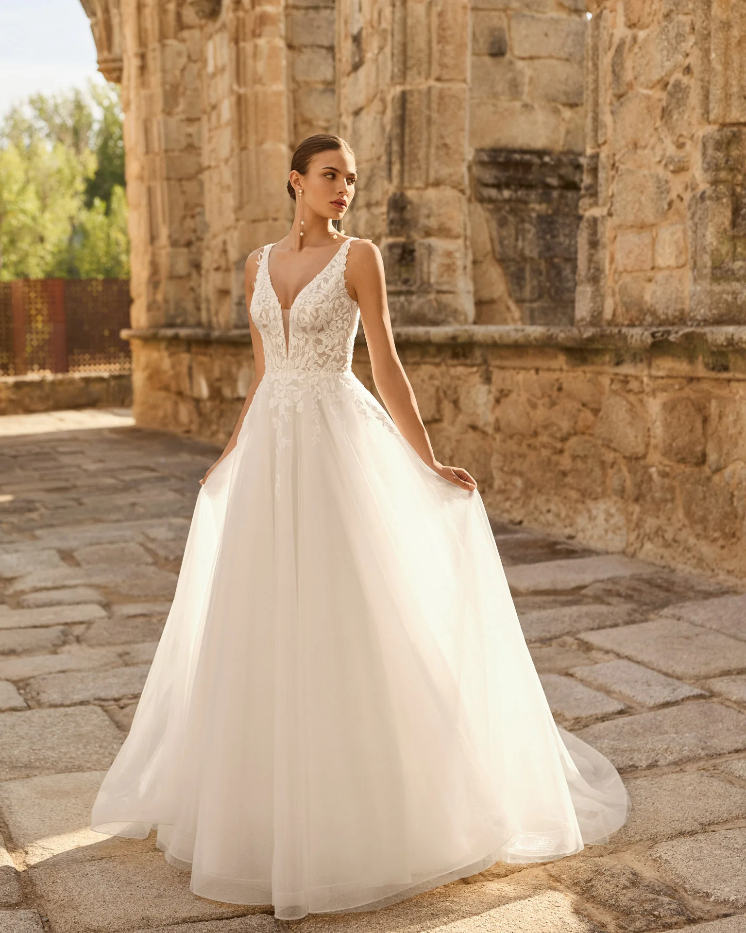 Robe de mariée Petra, Adriana Alier, silhouette princesse