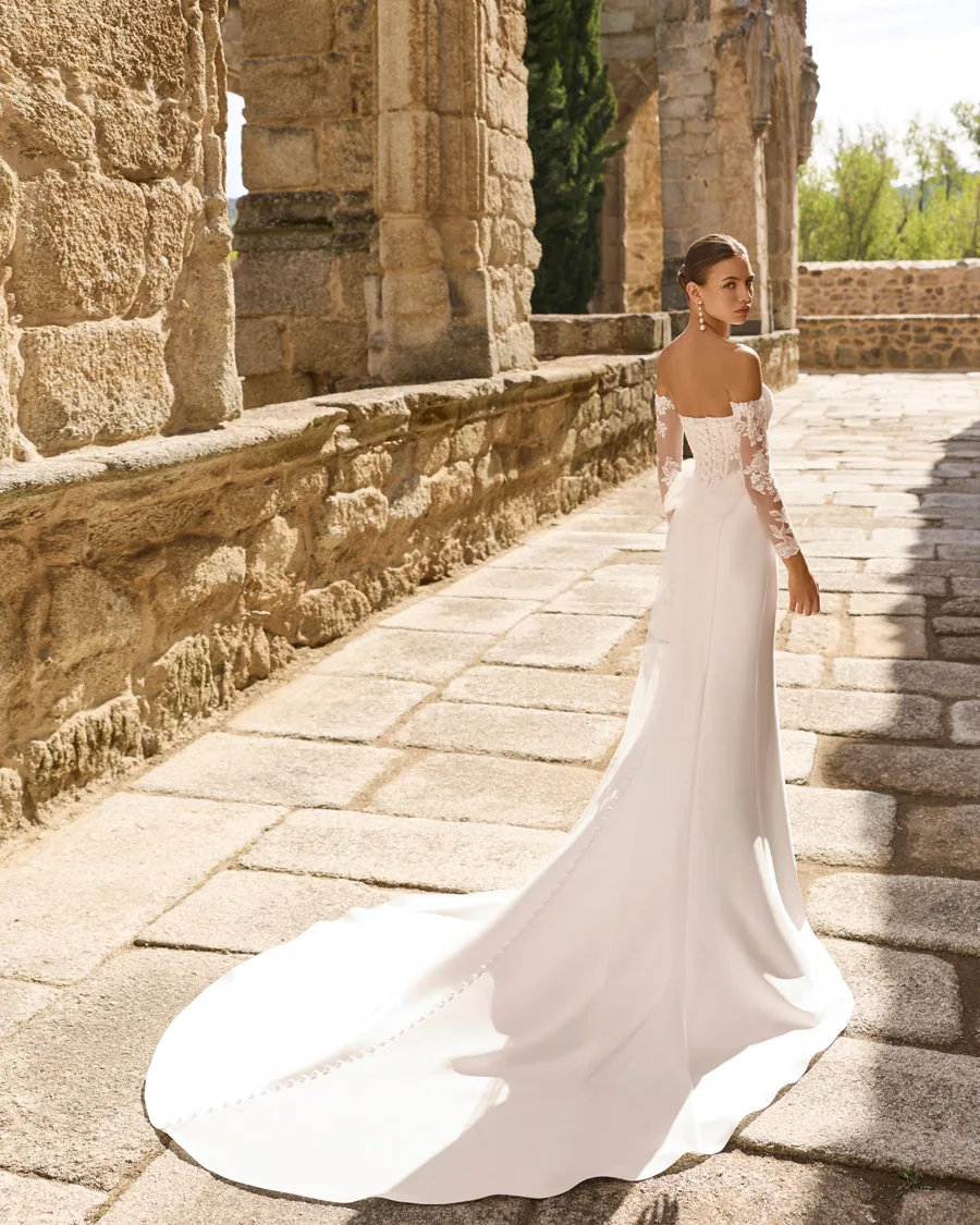 Robe de mariée Prisca, Adriana Alier, silhouette princesse