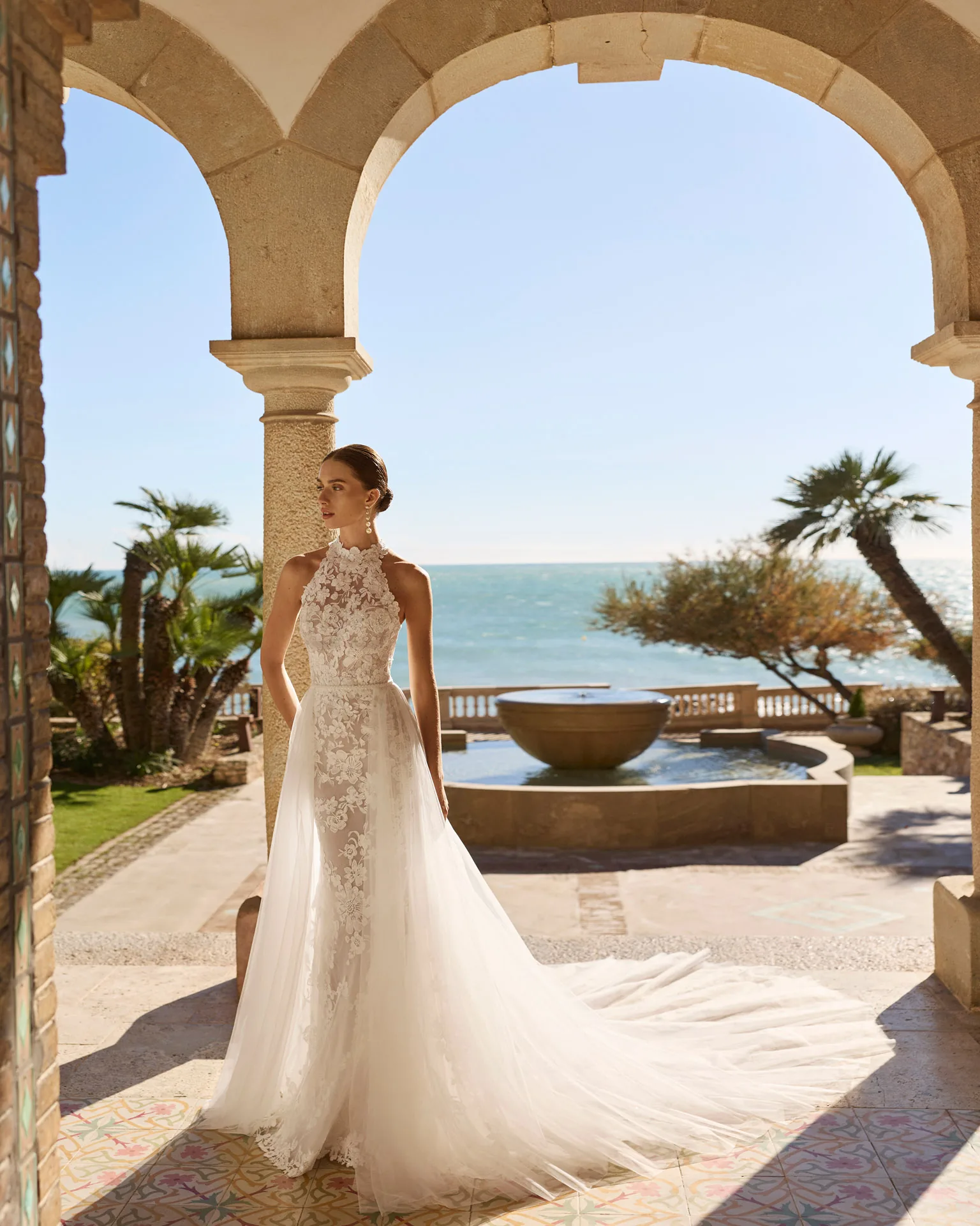 Robe de mariée Feodora, Luna Novias, silhouette fluide