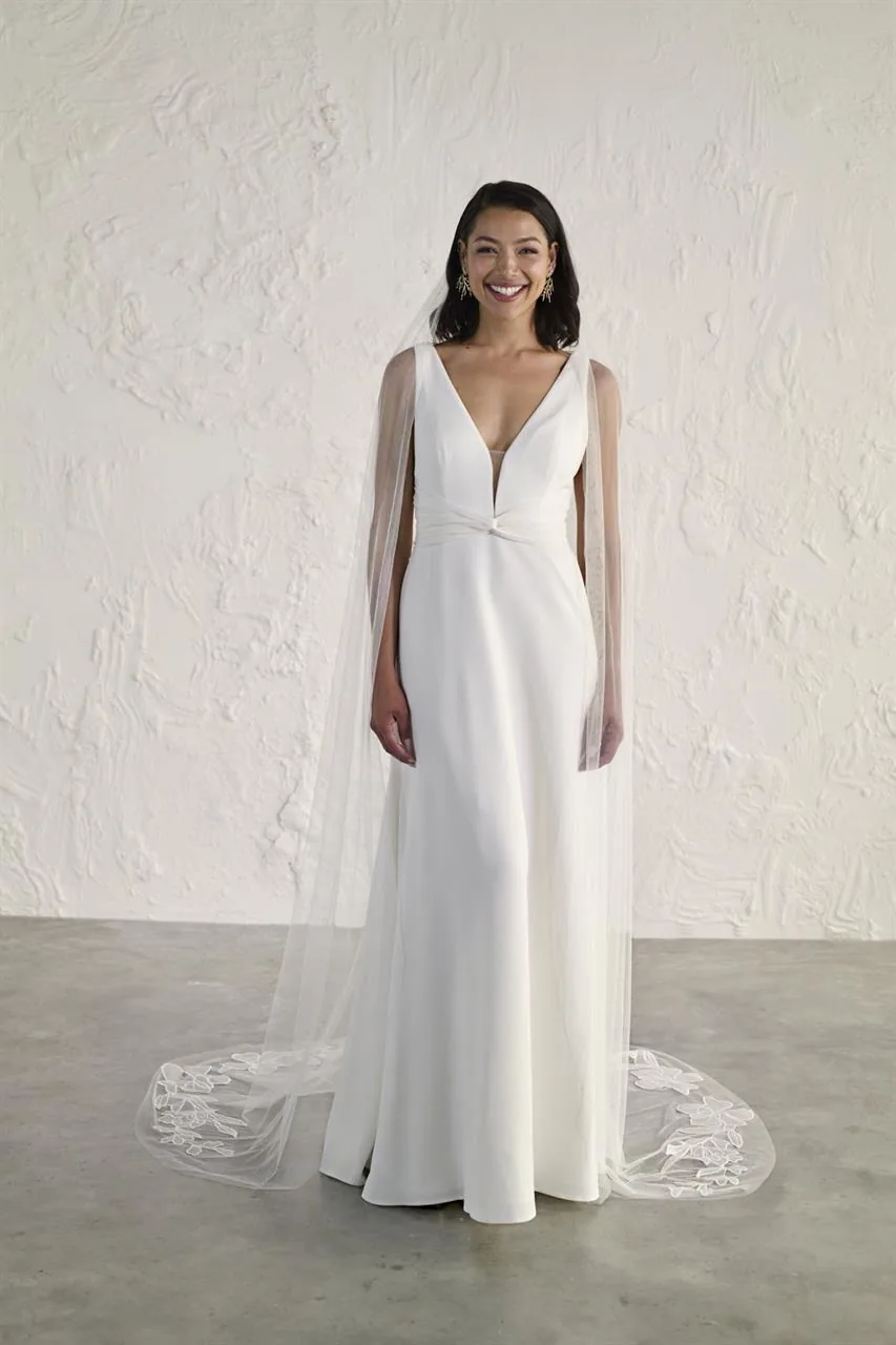 Robe de mariée Oranger, Rembo Atelier, silhouette droite