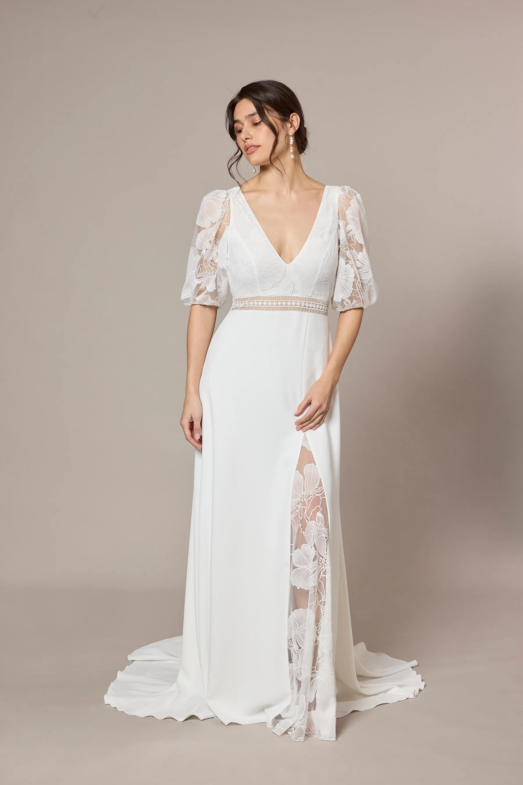 Robe de mariée Émeraude, Lambert Créations, silhouette fluide