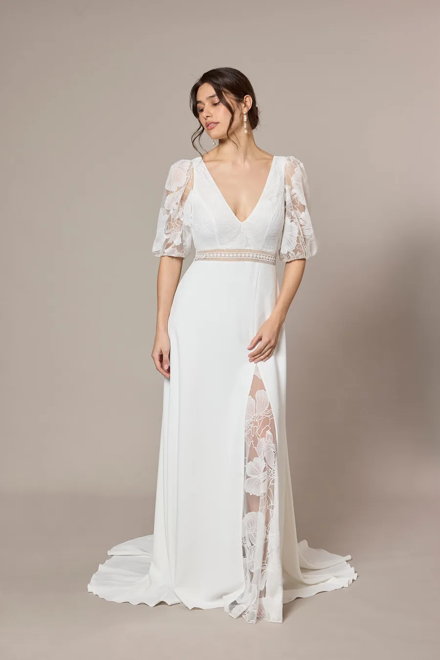 Robe de mariée Émeraude, Lambert Créations, silhouette fluide
