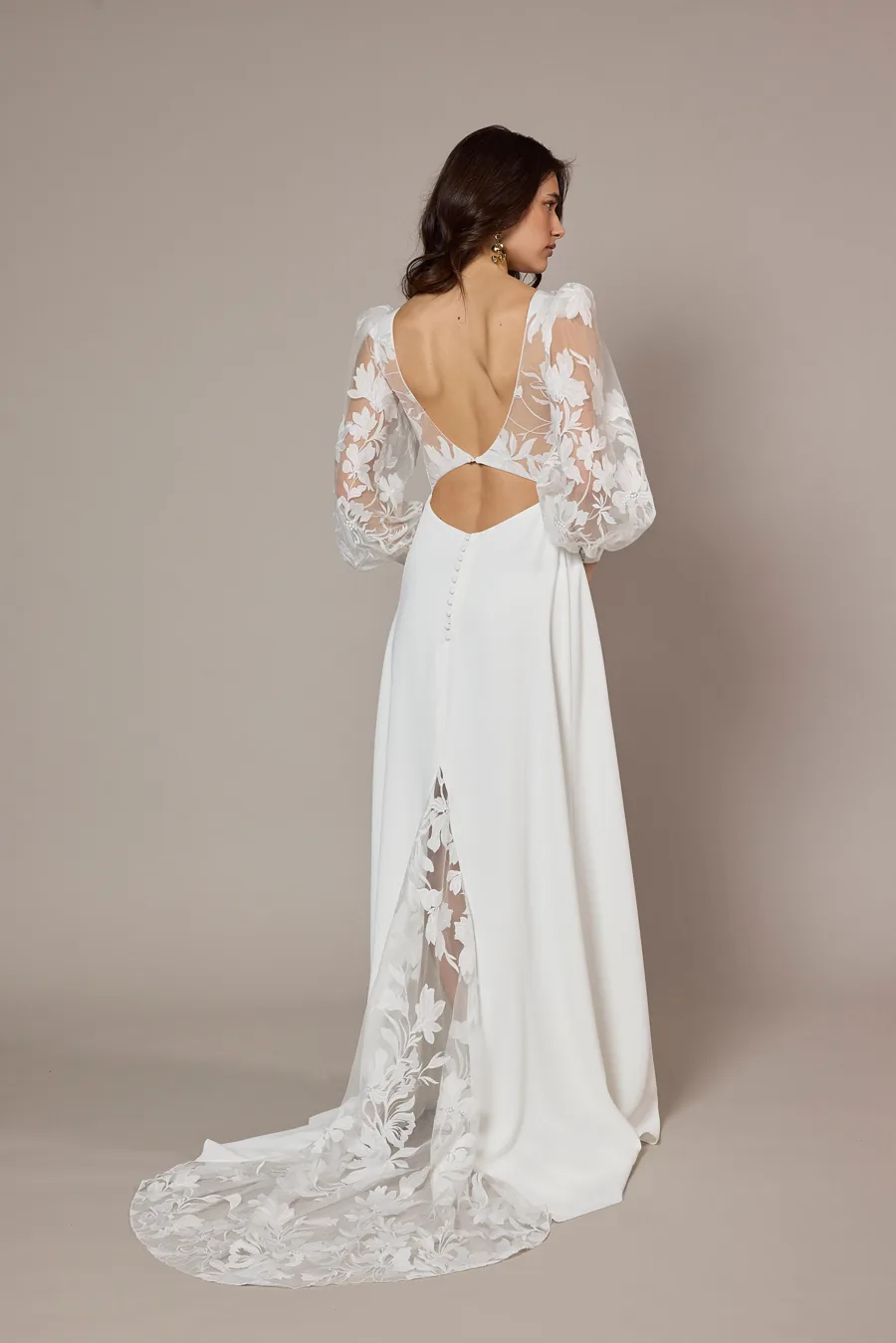 Robe de mariée Horizon, Lambert Créations, silhouette fluide